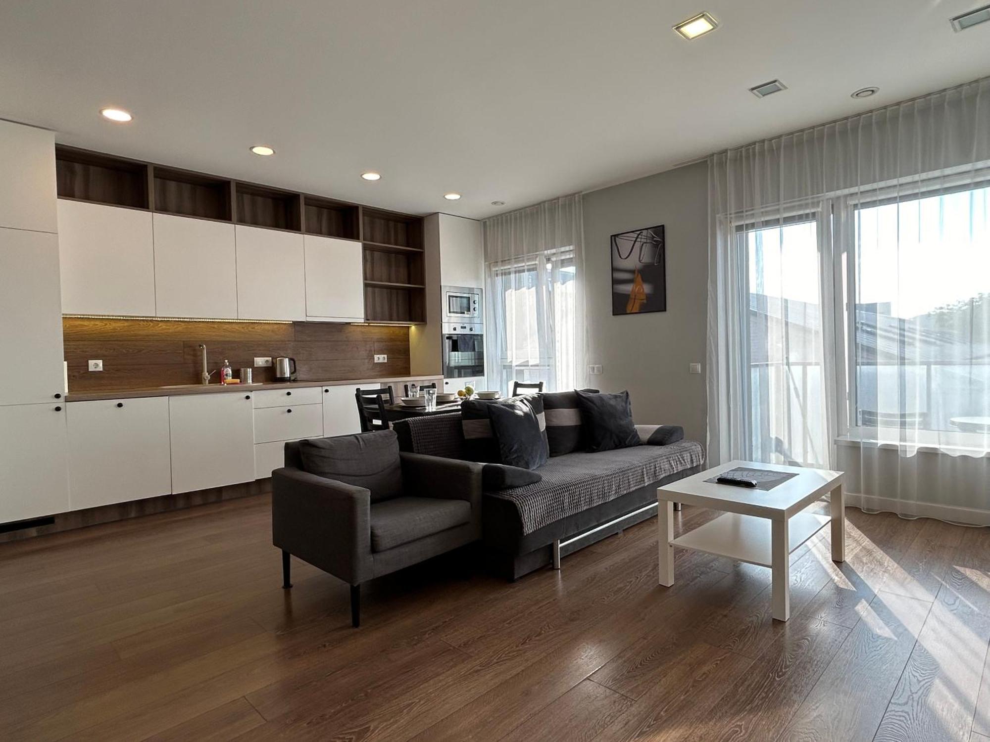 Your Home - Spacious Apartment In City Center, With Balcony & Self Check-In VNO Exteriér fotografie